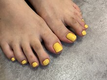 サクノネイル(SAKUNONAIL)/イエローワンカラーフットネイル
