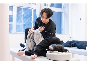 桜木町駅前鍼灸接骨院/腰周りの不調を一気に解決！