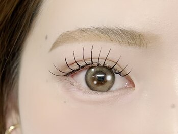 ロジー 仙台本町店(Rosie)の写真/初めてでも大丈夫◎持ちのいいLEDエクステで理想の目元へ☆豊富なデザインからあなたに似合うものを提案！