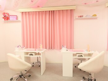 ヒカルネイル(HIKARU NAIL)