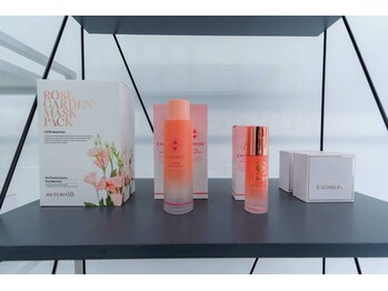 クレビア(CREBIA)/【シミ・シミケア専門店】沖縄県