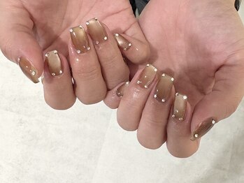 サンジュウヨン(34)/マグネットネイル パラジェル