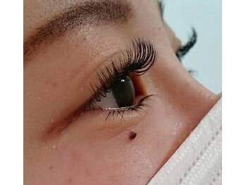 まつ毛エクステ専門 サロンユーエン(iuen)/ボリュームラッシュ