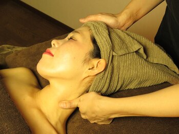 星空のハレイロ/つらい首の張りもマッサージ！