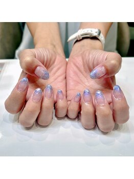 キューセブンネイルラウンジ 与野店(Q7 Nail Lounge)/カラーグラデーション¥5,000