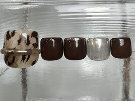 ヒョウ柄リングフット11000円