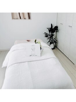 ピリナ(Pilina)/内観