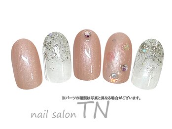 ティーエヌ イオン新潟青山店/11月季節の定額4900円コ―ス