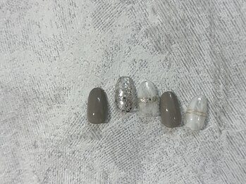 ネイルアンドアイラッシュ アール(ar)/シンプルなトレンドコース