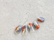 グレッタ(guletta)/ちぐはぐネイル