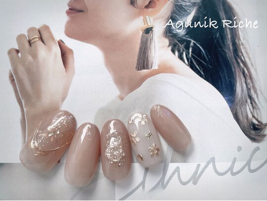 2025年冬】ニュアンス フラワーのネイルデザイン集｜人気順  