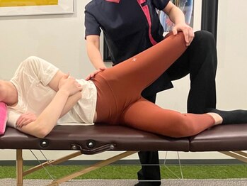骨盤ちゃん 仙台電力ビル店の写真/【初回限定60分18000円→4000円】骨盤から歪みを整えて辛い不調と姿勢を改善！感動の『軽さ』を体験あれ★