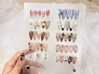 ヒラソルネイル(Girasol nail)の写真/【定額コース2種類ご用意◎】 季節やトレンドに合わせて、毎月新しいデザインを更新いたします♪