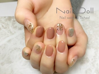 ネイルドール(Nail Doll)/ベージュシェルラメ