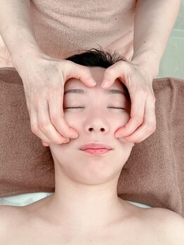 ココチ(KOKOCHI)/施術中