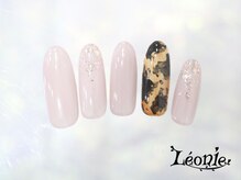 レオニー(Leonie)/べっ甲風デザイン