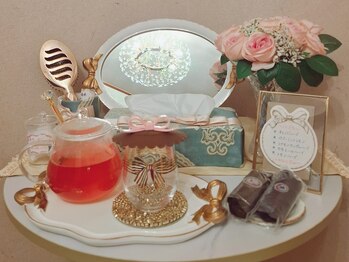 リボンノット(Ribbon knot)/施術の水分補給“ハーブティー”