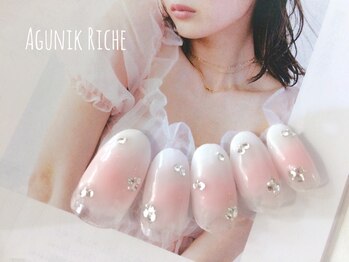 アグニークリッシェ(Agunik Riche)/【ガーリーネイル】