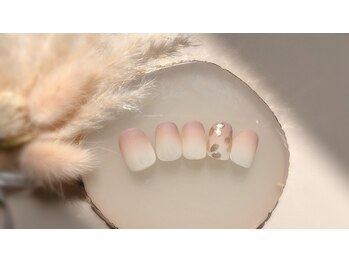 ビーズ バイブレス イオンタウン米沢駅前店(B's by.BLESS)/季節のおすすめデザイン