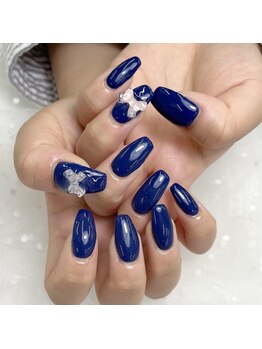 東海最大級ネイルサロン by レディスペネイル 名駅店/ビジュー2つ付きワンカラー