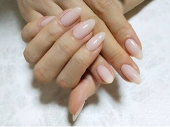 ネイルアンドモア ラポール(Nail&more Rapport)の写真/【淡路駅すぐ】丁寧なケアでモチの良さ◎自爪に優しい施術でネイルを楽しめる★甘皮処理も一つ一つ丁寧に♪