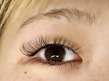 アースビューティー(EARTH BEAUTY)/上下LEDマツエクつけ放題