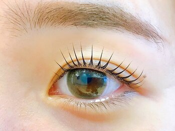 シーク(Seek)の写真/【次世代まつげパーマ】ケラチンラッシュリフト☆ナチュラルで可愛いカールなど、様々なデザインにも対応◎