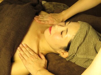 星空のハレイロ/リンパをやさしく流します！