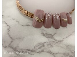 1カラー+アクセサリーネイル