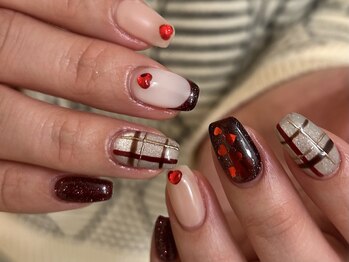 ハートチェックネイル　byhiroki
