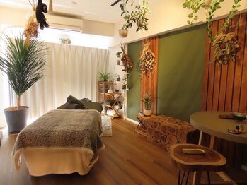 ルシアス 代官山 恵比寿(LUCIAZ)の写真/【まるで森林】都内の騒音から離れてデジタルデトックス◎地球と愛を感じて不調改善《代官山・恵比寿》
