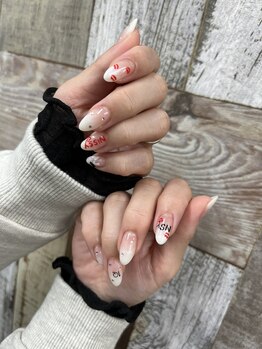 ネイルサロン エーナイン 旭川春光店/ライブネイル