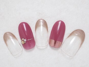 シックネイル(CHIC nail)/大人可愛い　フレンチ&ミラー