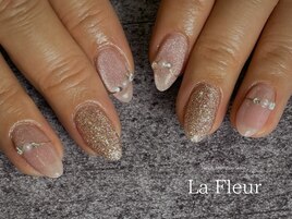 Simpleデザイン　La Fleur国分寺