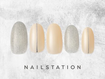 ネイルステーション アトレ四谷店(NAIL STATION)/ゴールドネイル／パラジェル
