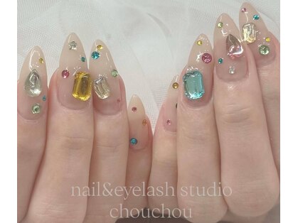 ネイルアンドアイラッシュスタジオ シュシュ(chouchou)の写真