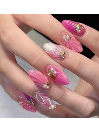 マグネットとピンクの人魚ネイル