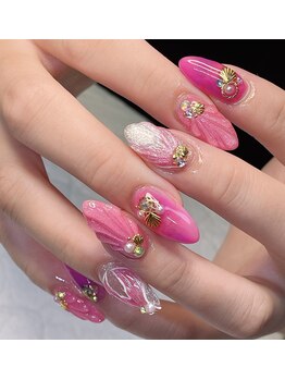 シュシュ(Chou chou)/マグネットとピンクの人魚ネイル