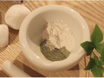 オクタボー 南青山(OCTAVO)/本気の肌質改善