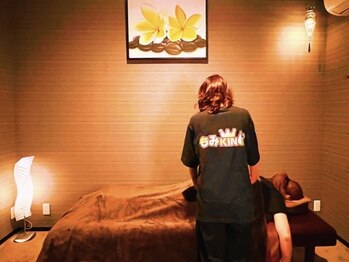 もみキング 小牧店(もみKING)の写真/【肩こりや首こり、腕の疲れにも効く!!】実力派スタッフによるもみほぐしで心身ともにリラックス♪