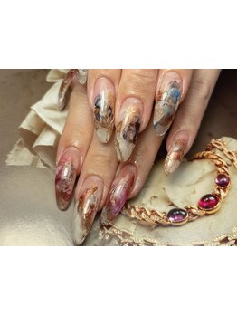 手描きアートが得意なサロン