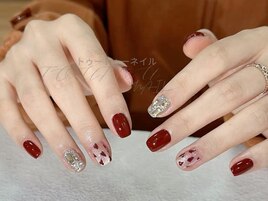 透け透けヒョウ柄ネイル