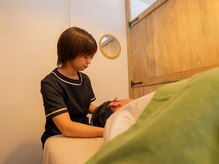 クマの冬眠 南川添店/施術風景