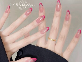 ビジュー(Bijou)/シンプル映えのビビッドフレンチ