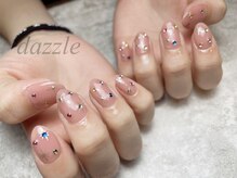 ダズル(dazzle)/キラキラネイル