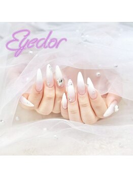 アイドル(Eyedor)の写真/うるツヤ感と透明感で魅せる韓国×ワンホンMIXネイルが大人気☆自分史上キュートな指先に♪