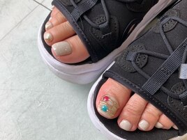 フットネイル