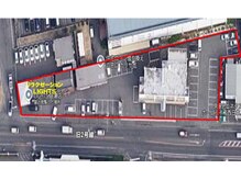 ライツ 庭瀬店(LIGHTS)の雰囲気（店舗前の赤枠内に駐車可能です☆）