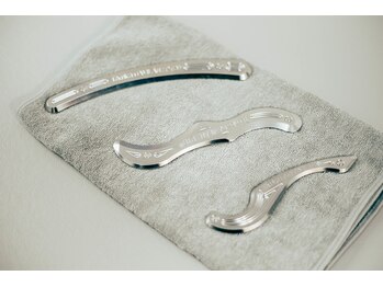 代官山アサ接骨院 鍼灸院(代官山 Asa 接骨院 鍼灸院)/筋膜リリースに使用する器具