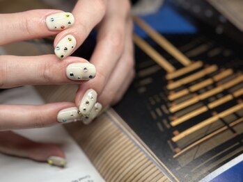 アース コアフュールボーテ 高岡店(EARTH coiffure beaute)/10本パーツネイル